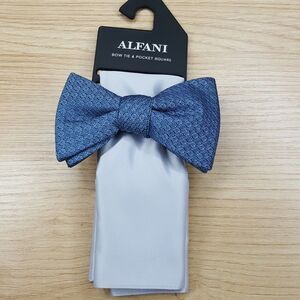 ALFANI Mens Bow Tie Blue Geo Medallion & Solid Light Blue Pocket Square Set